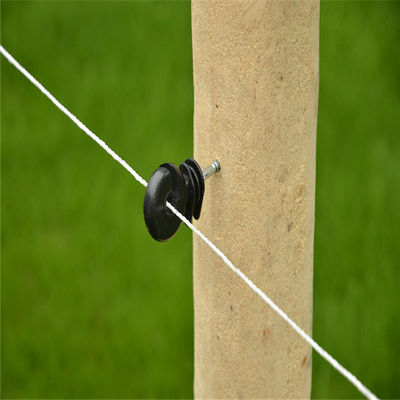 Standard Ring Insulator-Black Electric Fencing Wood Post Insulator Screw-In Ring Insulator