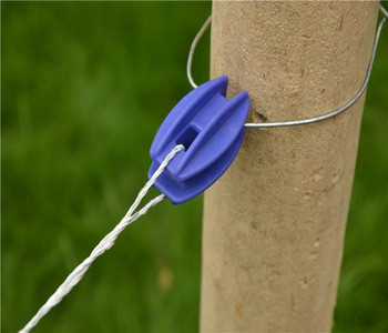 PP Material End Strain Insulator Water Repellency Good Electric Fence Accessories