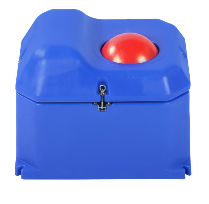 30-50L/min LLDPE Livestock Auto Waterer With Built In Temperature Control Blue Color