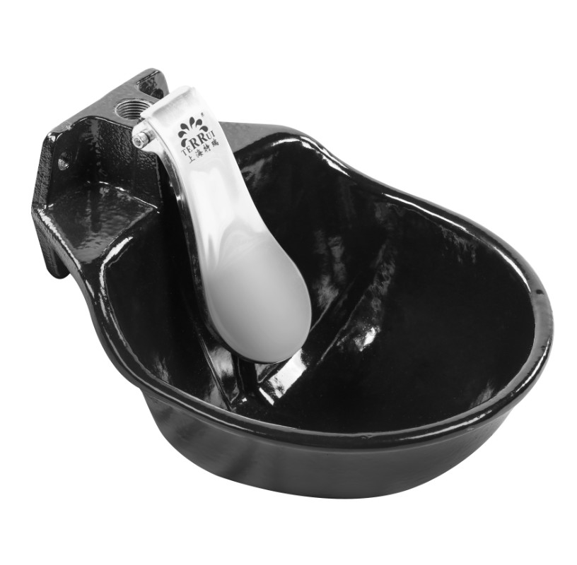 Stylish Black Water Bowl With A Generous 1.7L Capacity And Weighing 4.7kg