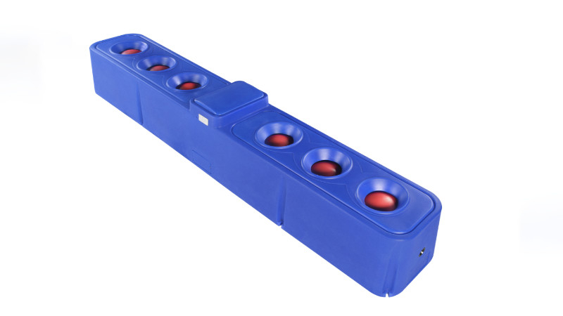 Blue 300L LLDPE Livestock Auto Waterer With 6 Electric Heating Sets For Cattle