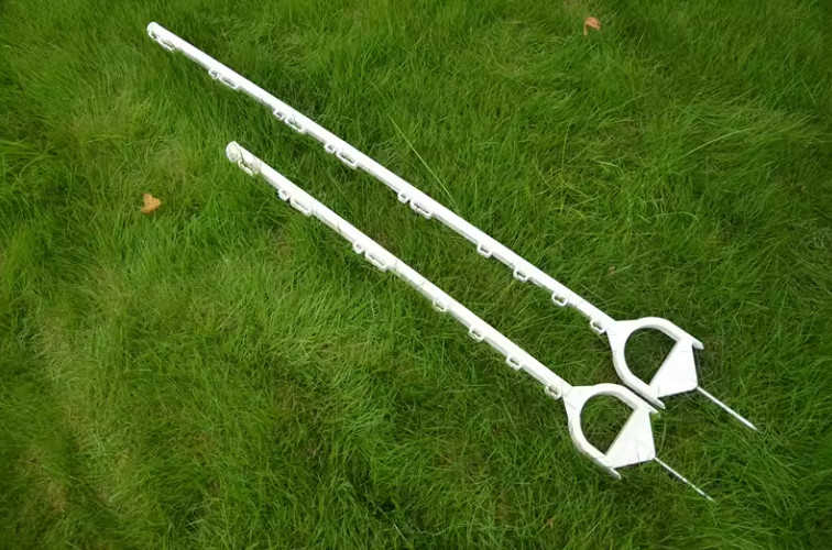 Plastic Electric Fence Posts Featuring Waterproof Property And 20pcs Per Carton Packing And Uncoated Frame
