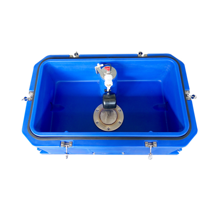110*70*53cm/3.6*2.3*1.7ft. Livestock Water Tank Width 70cm/2.3ft. Durable and Suitable for All Climates