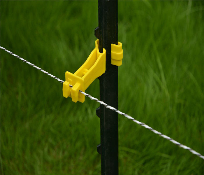 5mm Wire Backside T Post Electric Fence Insulator With Weight 25g