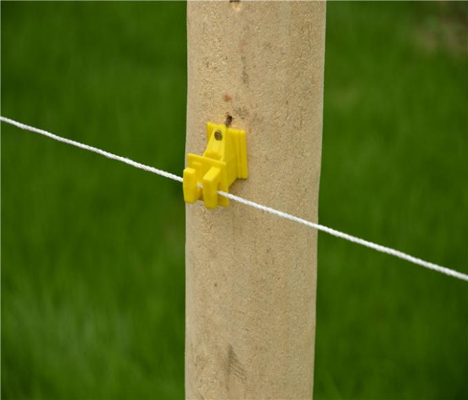 ins510 nail insulator 6MM good yellow hdpe sung wood post with two galvanized nail Electric